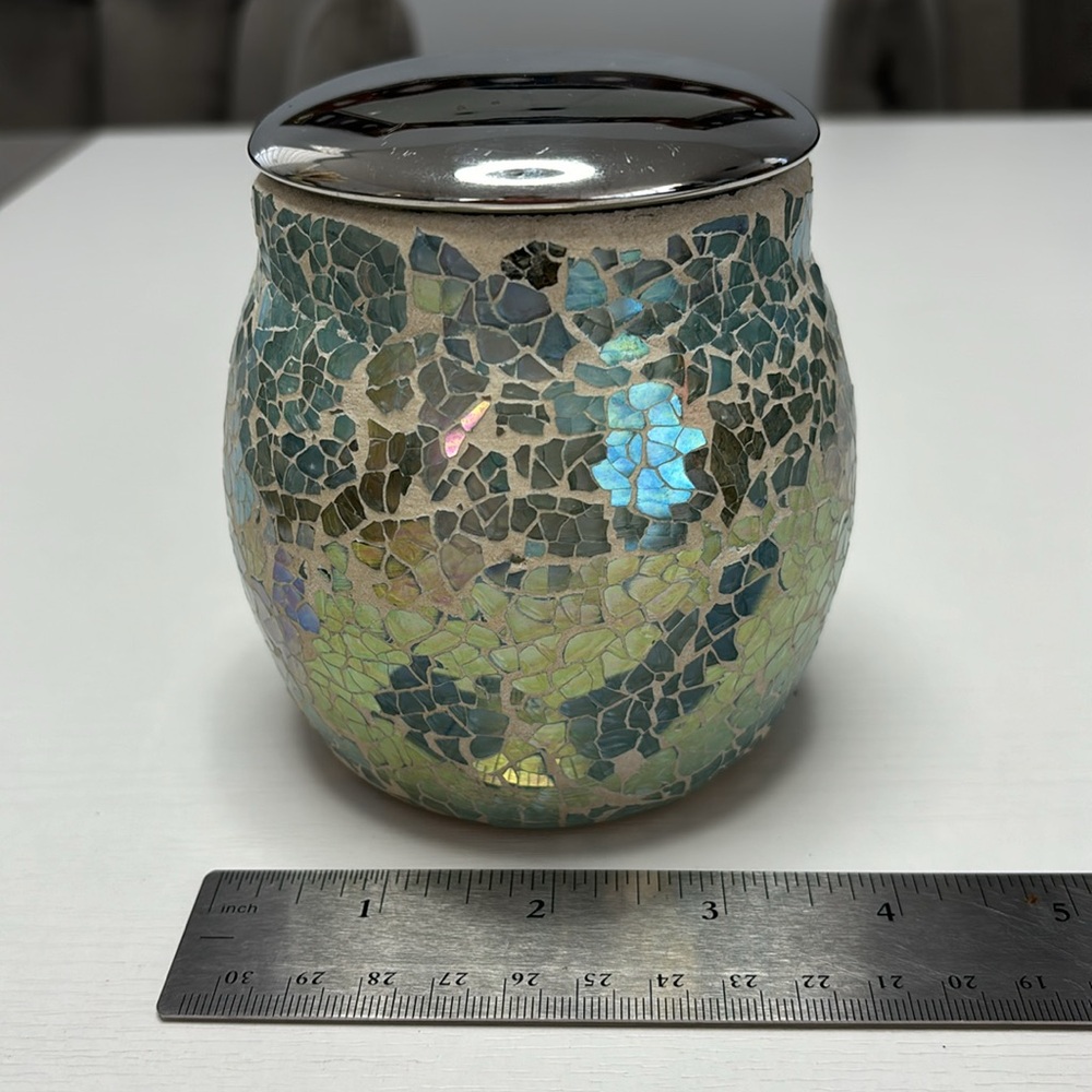 Turquoise Crystal Vase/Container - Picture 6 of 6